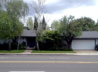 920 N Ham Ln, Lodi, CA 95242