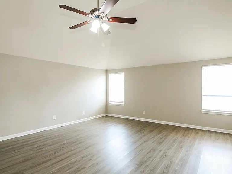 5848 El Segundo Way — Photo 10