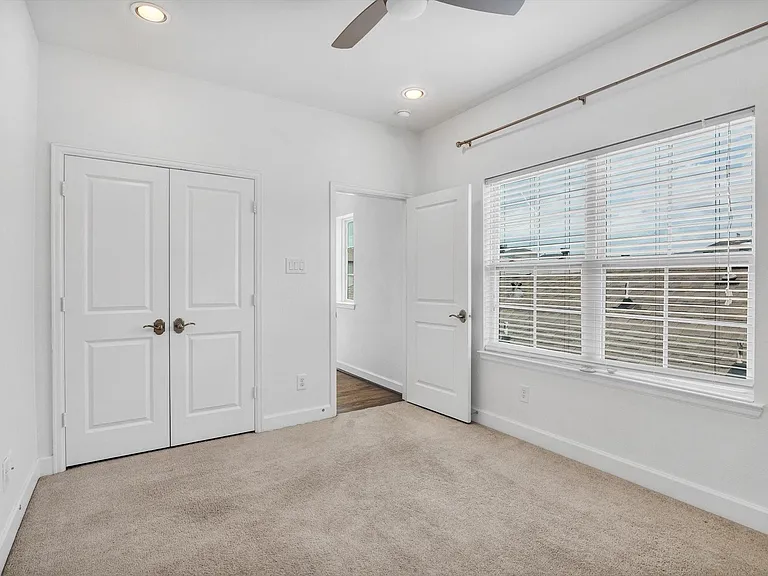 5521 Petty St — Photo 35