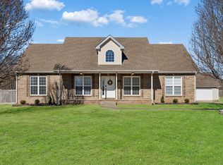 963 Beldon Station Ln, Clarksville, TN 37040