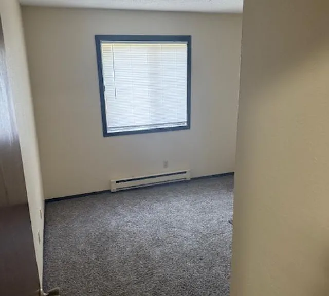 1250 Main St S — Photo 4