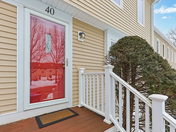 835 Mount Hope St Unit 40, North Attleboro, MA 02760