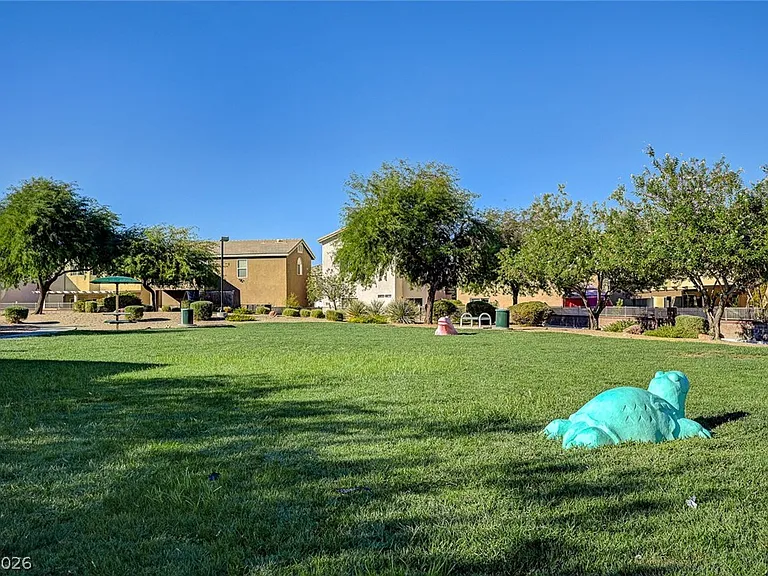 5507 Big Red Ct #103 — Photo 51