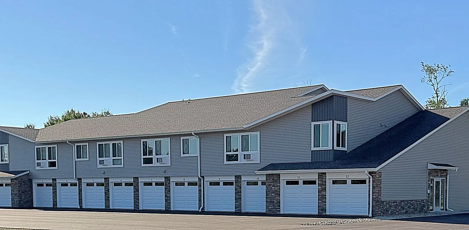 The Oaks- 351 Deschane Ave Crivitz WI — Photo 1