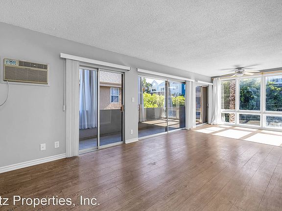 2nd image of 1426 N Vista St APT 19
