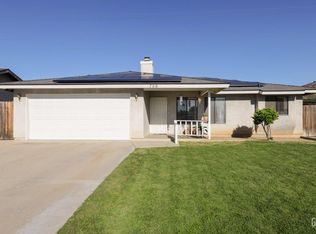 708 Johnnie St, Bakersfield, CA 93308