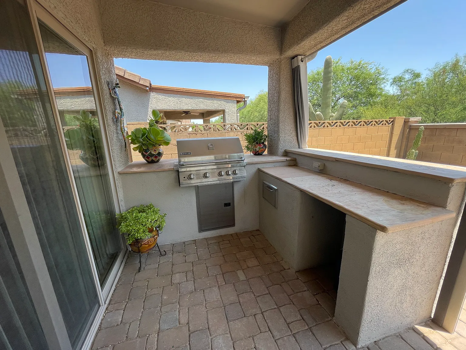 3 bed, 1615 sqft, $2,600 — Photo 4