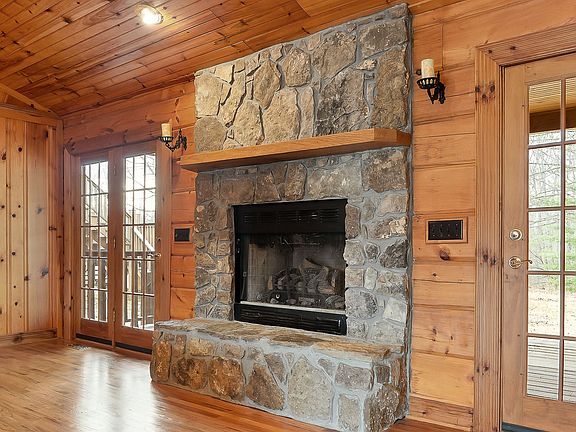 12th image of this home