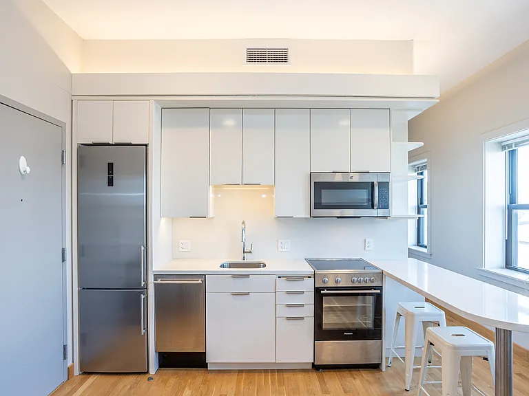 115 Mt Auburn St. — Photo 7