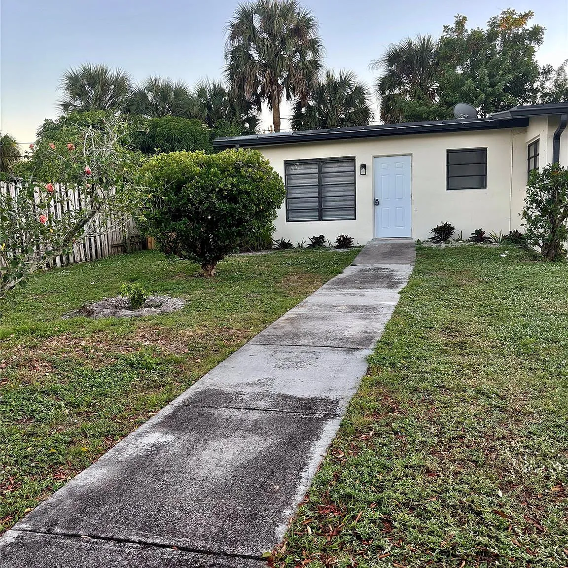 1 bed, 1.0 bath, 1800 sqft, $1,800 — Photo 3