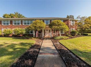 20301 Shelburne Rd #5, Cleveland, OH 44118
