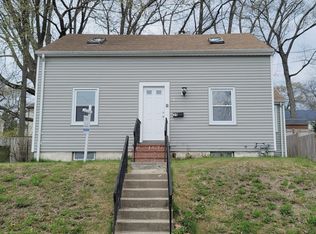 34 Hallron St, Hyde Park, MA 02136