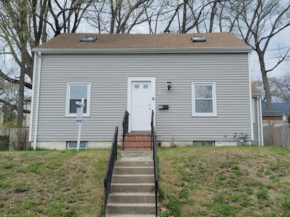 34 Hallron St, Hyde Park, MA 02136
