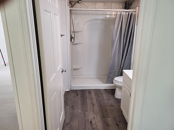 5th image of 2440 De Soto Ave #2