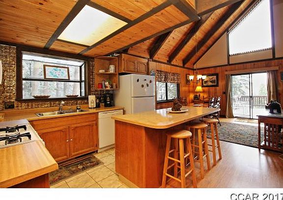4th image of 1538 Wawona Way