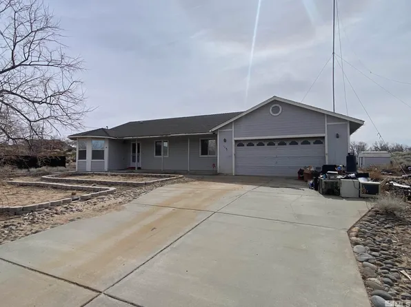 1581 Shirley St, Minden, NV 89423
