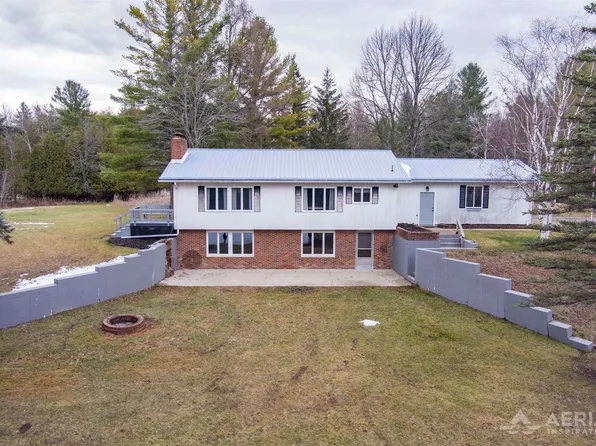 2774 Maes Rd, West Branch, MI 48661