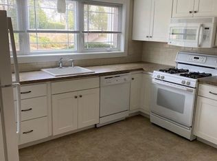 Lakeshore Apartments, Hamden, CT 06517