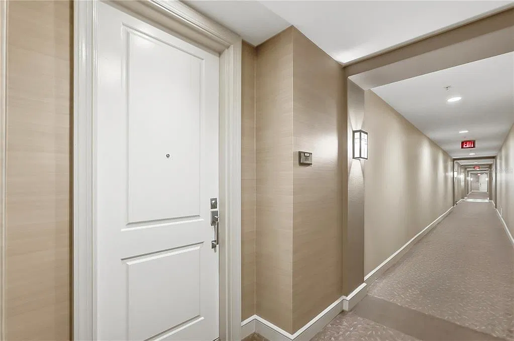2 bed, 2.0 bath, 1359 sqft, $2,900 — Photo 3