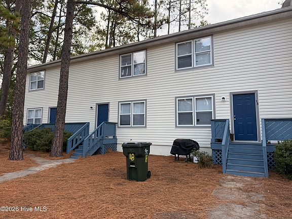 2nd image of 135 Murray Hill Rd APT 17