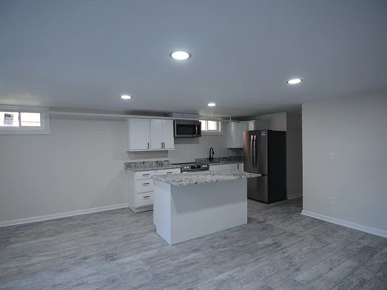 7119 Delaware Ave #4 — Photo 2