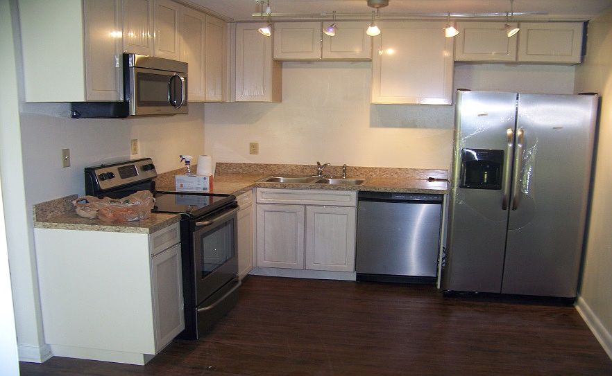1st image of 1331 Long St