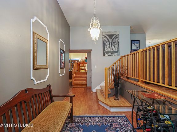 4th image of 1910 E Kiowa Ln