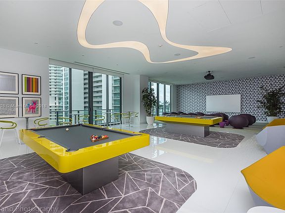 2nd image of 501 NE 31st St Floor 14