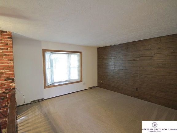 5th image of 13030 Grand Ave