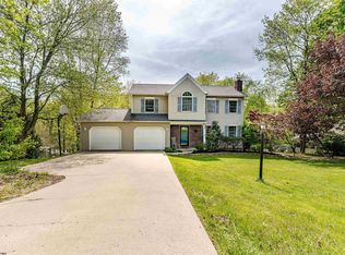 3151 View Ct, Morgantown, WV 26508