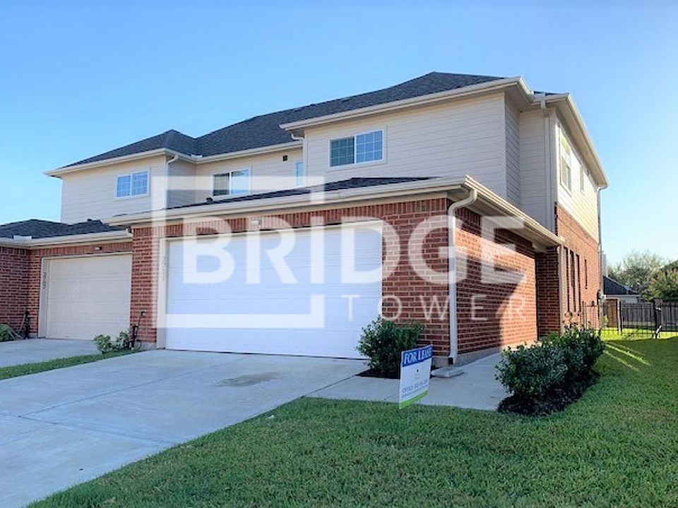 1st image of 2711 Misty Heath Ln