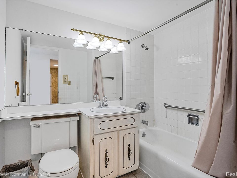 22700 Garrison St Apt 605, photo 12