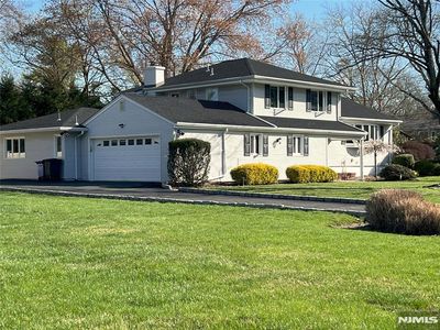 87 Lincoln Ter, Harrington Park, NJ, 07640