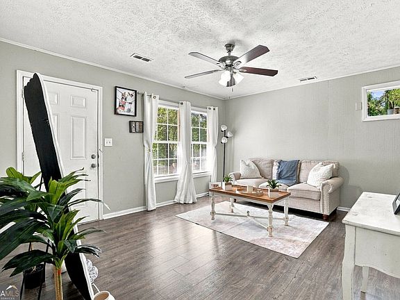 5th image of 8570 Kennesaw Ct