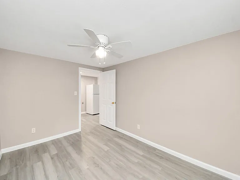 17111 River Rd #B — Photo 12