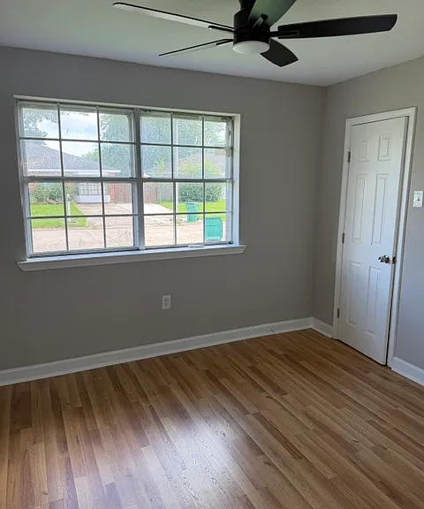 120 Gardenia Ln — Photo 8