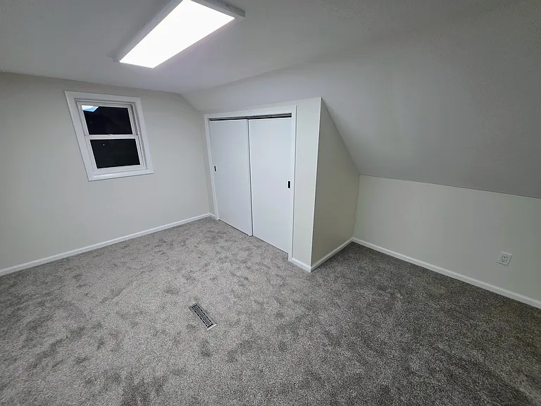 W175S7534 Park Dr — Photo 24