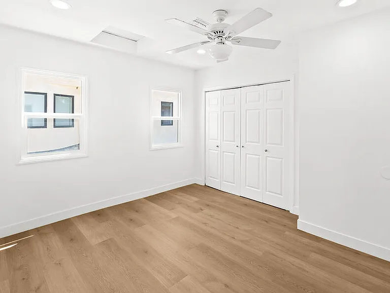 244 S Almont Dr — Photo 45