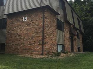19 Nottingham Ln APT B, Belleville, IL