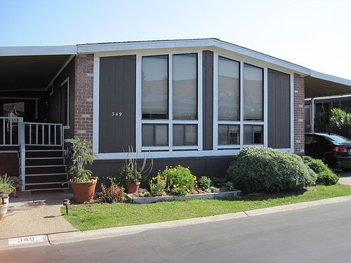 3rd image of 349 Chateau La Salle Dr