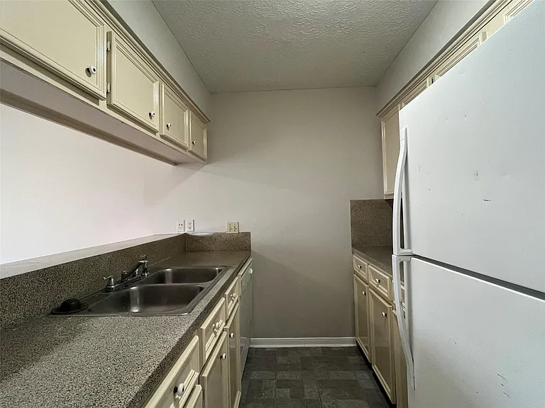 11507 Meadow Ln #C — Photo 7