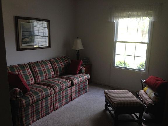 4th image of 29 Augustine Ct