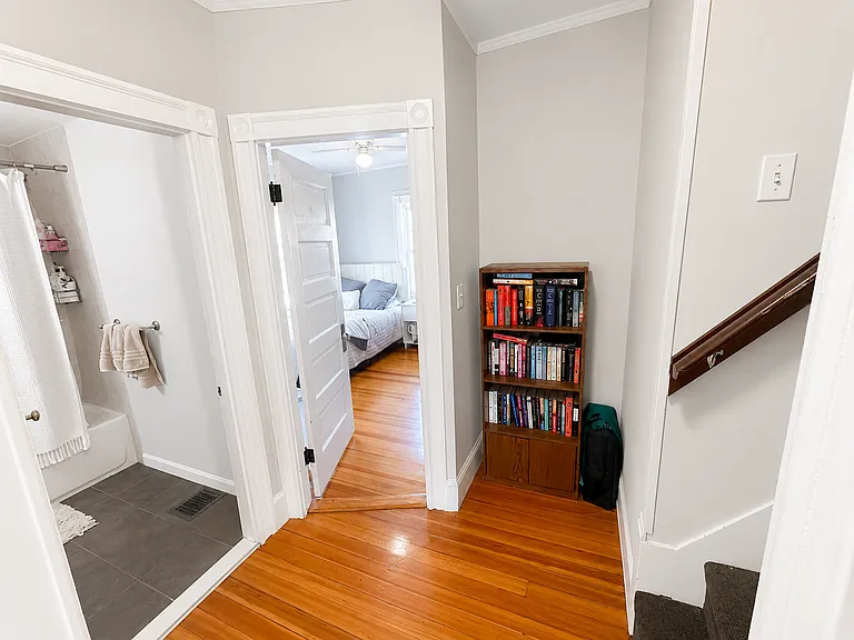 Arlington St — Photo 11
