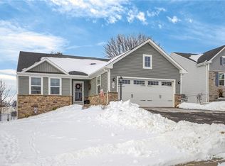 105 Horseshoe Loop S, Washington, PA 15301