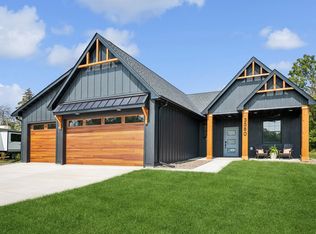 3580 Rooney Pl, White Bear Lake, MN 55110