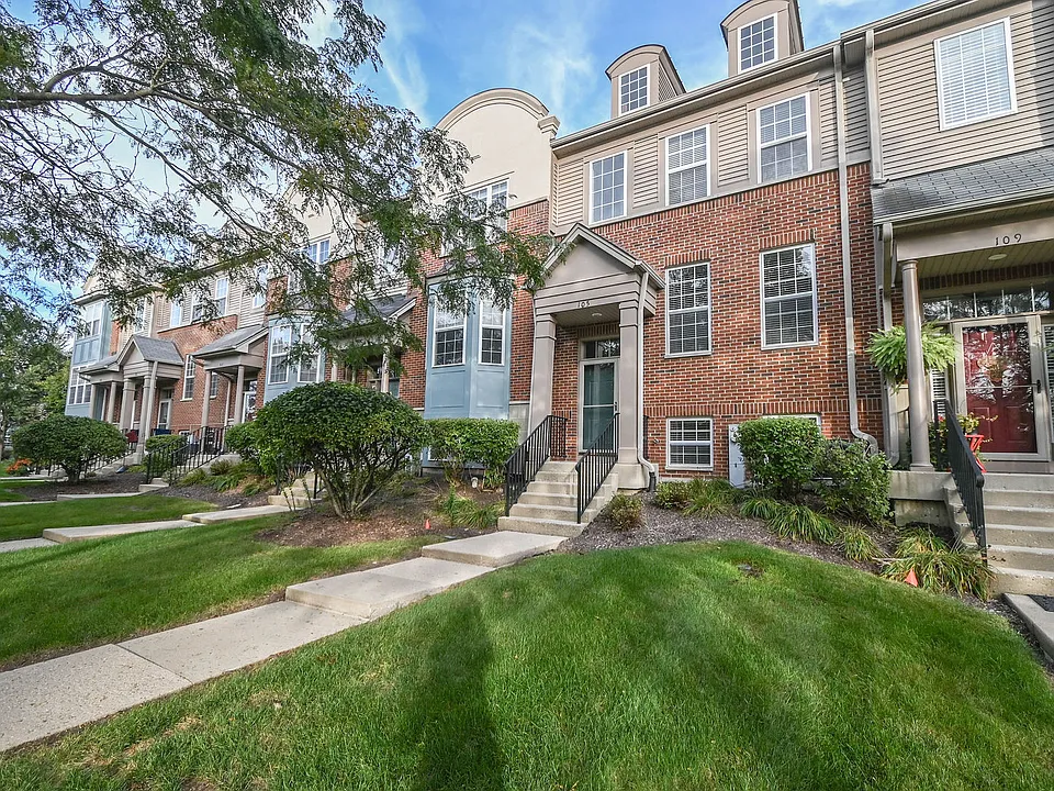 105 Station Park Cir