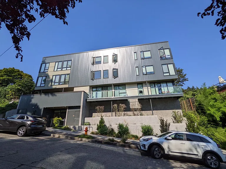 Viewpoint Terrace Apartments — Photo 5