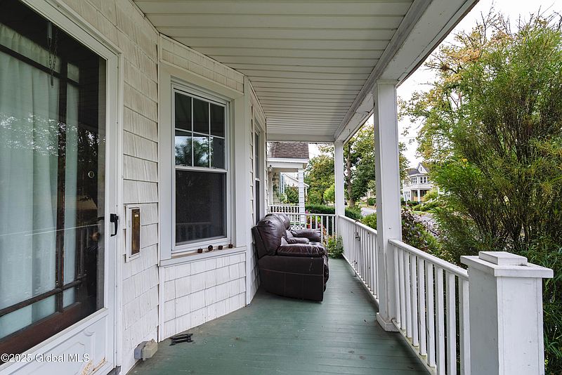 3rd image of 50 Sycamore Street