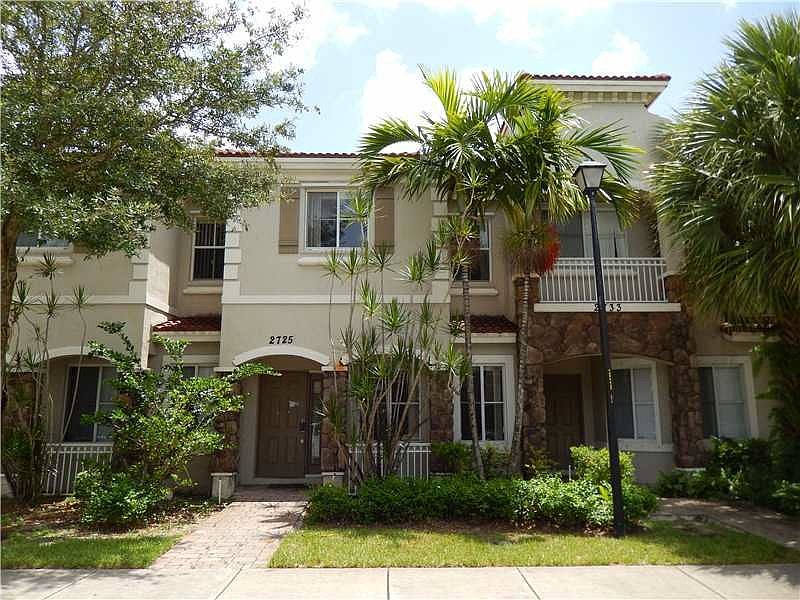 1st image of 2725 SW 83rd Ave #102