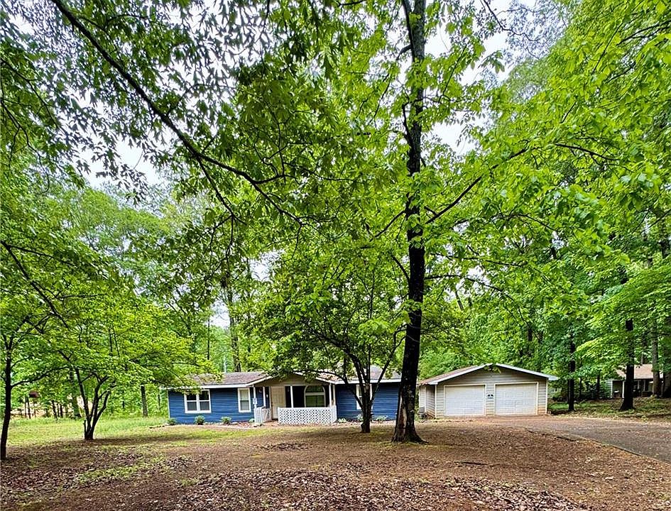 1st image of 126 McCready Dr